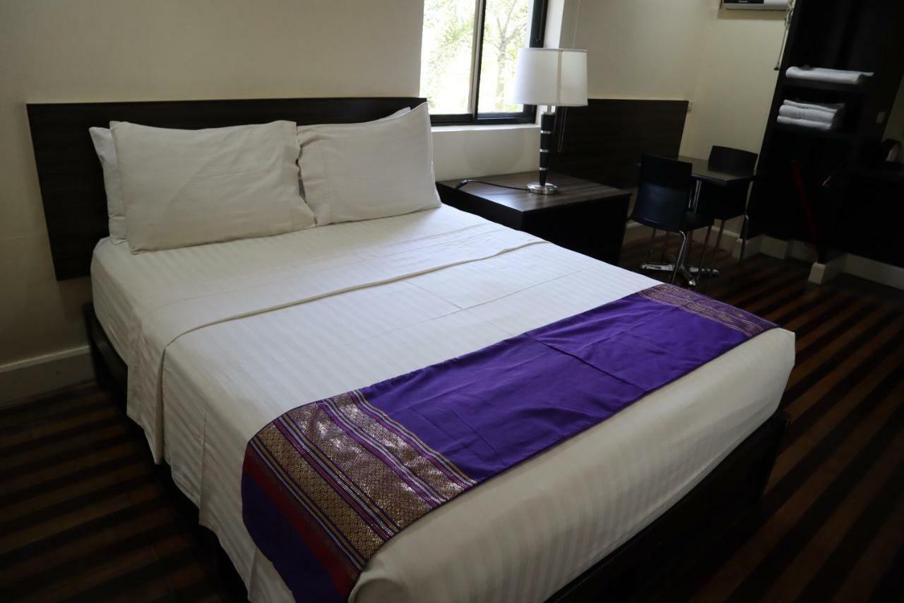Domicilio Lorenzo Davao City Dış mekan fotoğraf