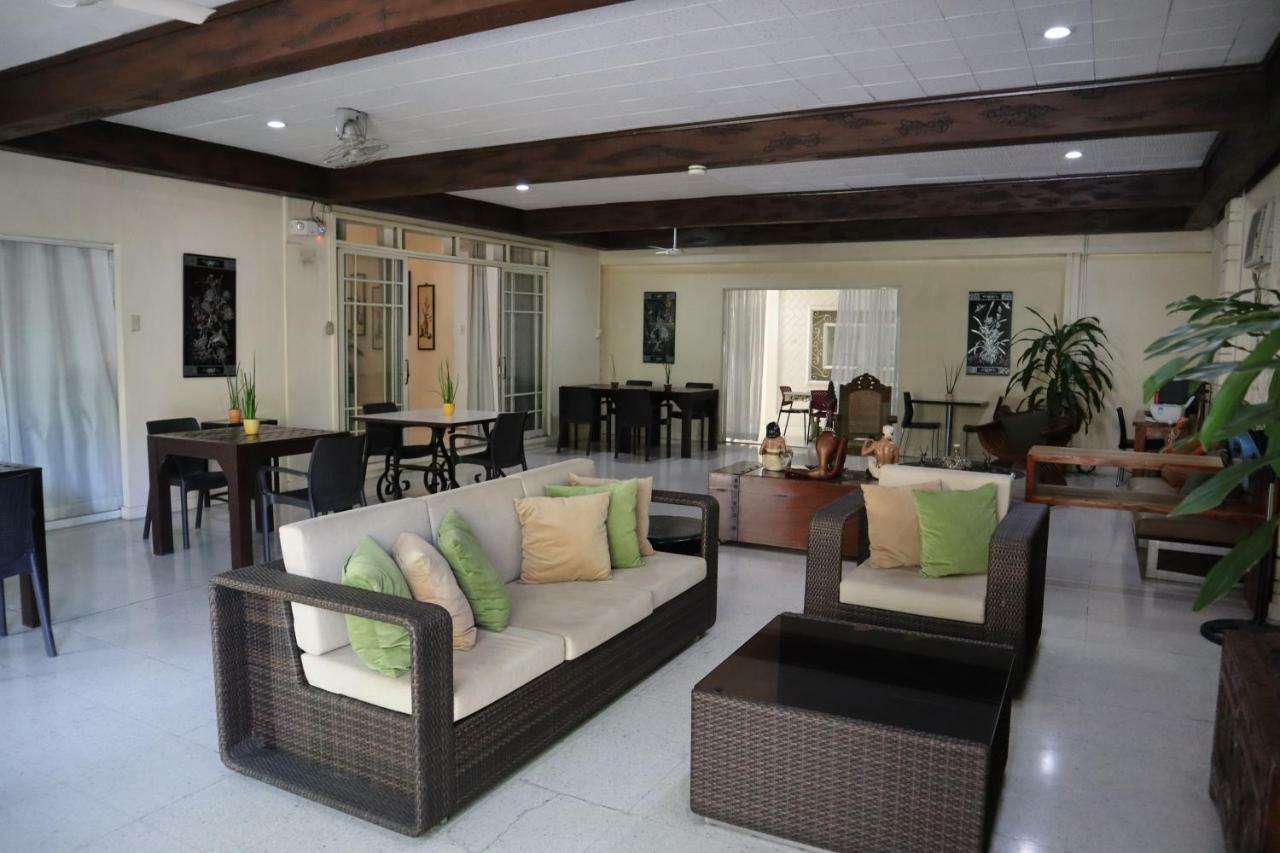 Domicilio Lorenzo Davao City Dış mekan fotoğraf