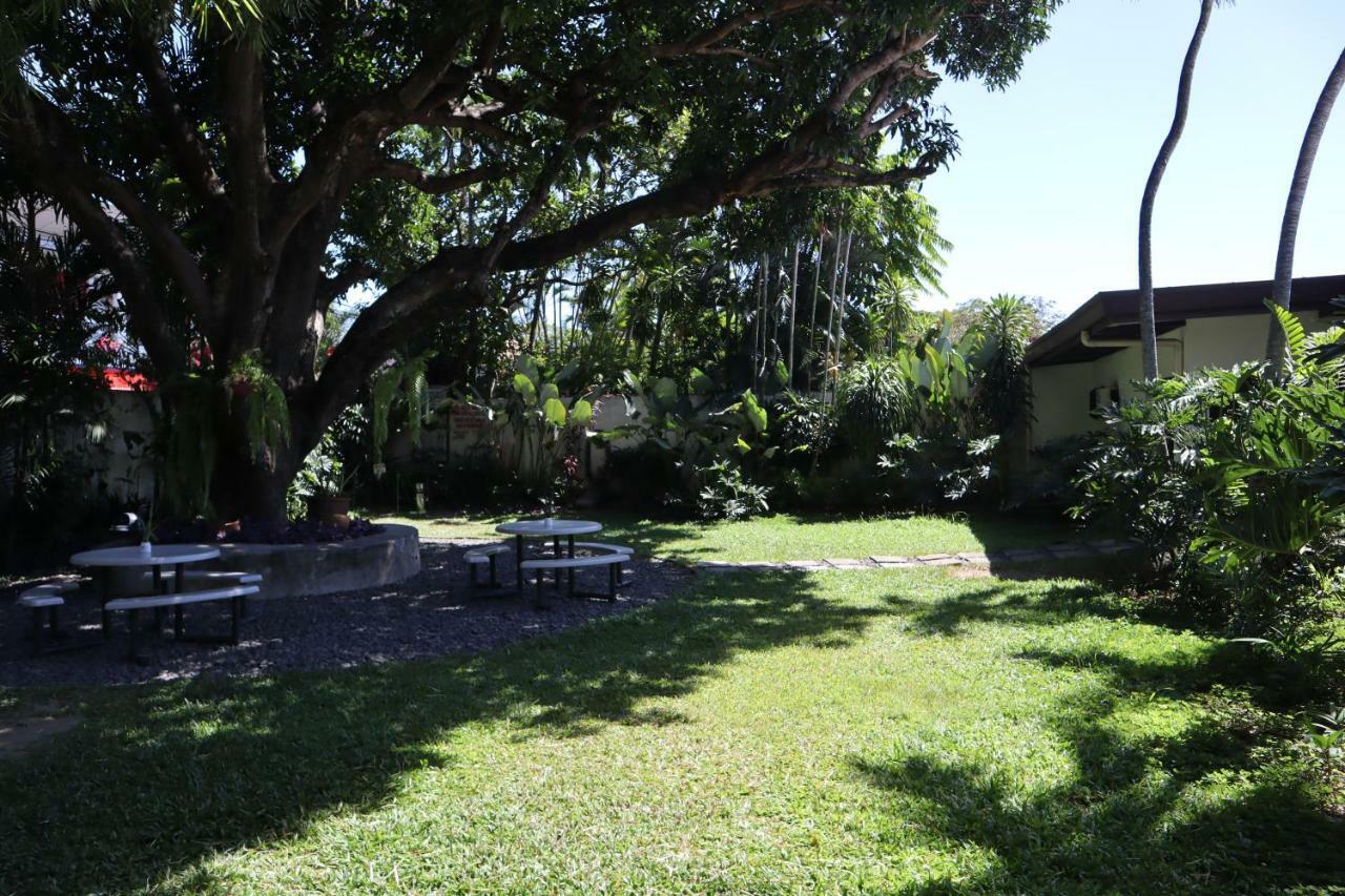 Domicilio Lorenzo Davao City Dış mekan fotoğraf